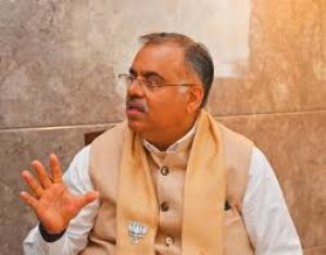 मतदाता सूची शुद्धिकरण लोकतंत्र को मजबूत करता है : तरुण चुघ मतदाता सूची शुद्धिकरण लोकतंत्र को मजबूत करता है : तरुण चुघ