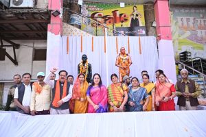 स्वतंत्रता संग्राम सेनानी ठाकुर प्यारेलाल सिंह का जयन्ती पर महापौर मीनल चौबे ने प्रतिमा स्थल पर किया सादर नमन स्वतंत्रता संग्राम सेनानी ठाकुर प्यारेलाल सिंह का जयन्ती पर महापौर मीनल चौबे ने प्रतिमा स्थल पर किया सादर नमन