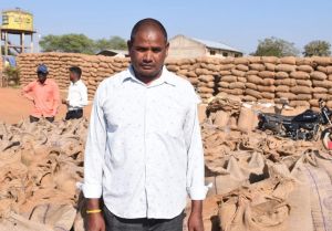 आर्थिक मजबूती से किसान सपने पूरा करने के लिए हो रहे सक्षम आर्थिक मजबूती से किसान सपने पूरा करने के लिए हो रहे सक्षम