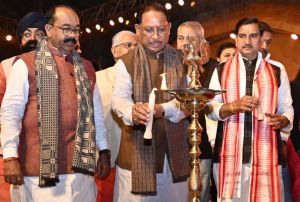 युवा ही प्रदेश और देश का भविष्य हैं: मुख्यमंत्री श्री विष्णुदेव साय युवा ही प्रदेश और देश का भविष्य हैं: मुख्यमंत्री श्री विष्णुदेव साय