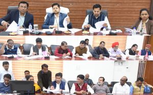 मान्यता प्राप्त राजनीतिक दलों की बैठक संपन्न मान्यता प्राप्त राजनीतिक दलों की बैठक संपन्न