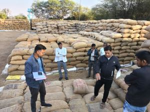 एसडीएम ने रिकोकला और थारगांव में धान उपार्जन केंद्रों का लिया जायजा एसडीएम ने रिकोकला और थारगांव में धान उपार्जन केंद्रों का लिया जायजा