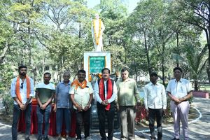 पण्डित रविशंकर शुक्ल का पुण्यतिथि पर किया सादर नमन