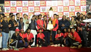 कवर्धा प्रीमियर लीग से जिले में खेल संस्कृति को मिला नया आयाम, युवाओं को मिला प्रतिभा निखारने का सशक्त मंच-उपमुख्यमंत्री विजय शर्मा