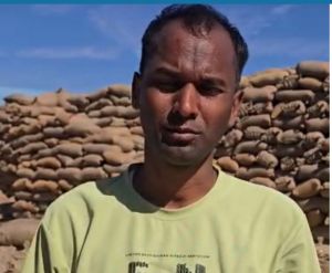 धान खरीदी : किसान श्री मोहम्मद अजीज ने पारदर्शी व्यवस्था के लिए मुख्यमंत्री का जताया आभार धान खरीदी : किसान श्री मोहम्मद अजीज ने पारदर्शी व्यवस्था के लिए मुख्यमंत्री का जताया आभार