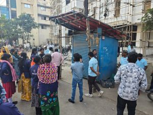  टीम प्रहरी अभियान के तहत जोन-9 में अतिक्रमण पर कार्रवाई, अवैध ठेले व गुमटियां हटाईं