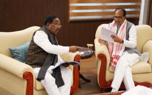 मंत्री रामविचार नेताम ने केन्द्रीय कृषि मंत्री श्री चौहान से की मुलाकात मंत्री रामविचार नेताम ने केन्द्रीय कृषि मंत्री श्री चौहान से की मुलाकात