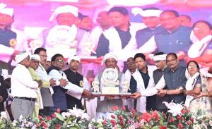 छत्तीसगढ़ की धरती जनजातीय शौर्य और बलिदान की साक्षी : मुख्यमंत्री विष्णु देव साय छत्तीसगढ़ की धरती जनजातीय शौर्य और बलिदान की साक्षी : मुख्यमंत्री विष्णु देव साय