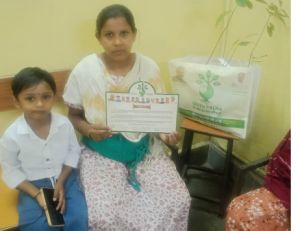 पर्यावरण संरक्षण का संदेश, प्रसूता माताओं को हरियाली की भेंट पर्यावरण संरक्षण का संदेश, प्रसूता माताओं को हरियाली की भेंट