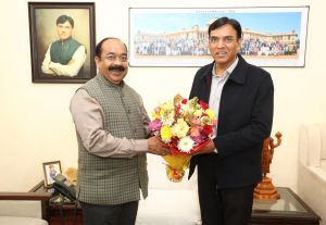 उप मुख्यमंत्री अरुण साव नई दिल्ली में युवा मामले एवं खेल मंत्री डॉ. मनसुख मांडविया से मिले उप मुख्यमंत्री अरुण साव नई दिल्ली में युवा मामले एवं खेल मंत्री डॉ. मनसुख मांडविया से मिले