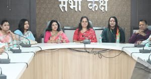 महापौर मीनल चौबे ने वार्डो में पाइप लाइन बिछाने के दिए निर्देश महापौर मीनल चौबे ने वार्डो में पाइप लाइन बिछाने के दिए निर्देश