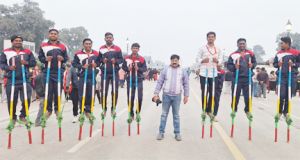 छत्तीसगढ़ के गेड़ी नृत्य ने कर्तव्य पथ पर रचा इतिहास छत्तीसगढ़ के गेड़ी नृत्य ने कर्तव्य पथ पर रचा इतिहास