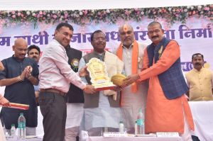  कृषि मंत्री श्री नेताम ने साथी बाजार अधोसंरचना निर्माण कार्य का किया भूमिपूजन