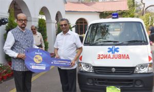 राज्यपाल डेका ने निरामय आरोग्य संस्थान को सौंपी एम्बुलेंस की चाबी