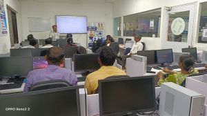 अधिकारी एवं कर्मचारियों का मिल रही है तकनीकि ज्ञान अधिकारी एवं कर्मचारियों का मिल रही है तकनीकि ज्ञान