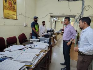  पीएम श्री स्कूल अरुंधती देवी उत्कृष्ट विद्यालय का जिला पंचायत सीईओ ने किया औचक निरीक्षण