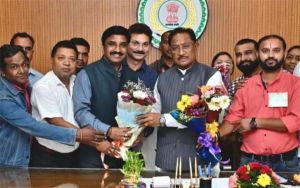   मुख्यमंत्री से छत्तीसगढ़ कर्मचारी अधिकारी फेडरेशन के प्रतिनिधिमंडल ने की मुलाकात