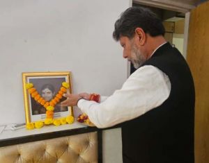  भाजपा प्रदेश अध्यक्ष देव ने  रत्ना लामा को श्रद्धांजलि दी