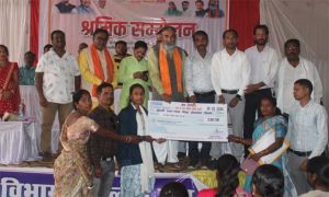  अंतागढ़ में श्रमिक सम्मेलन आयोजित, जिले के 7930 श्रमिकों को किया गया लाभान्वित