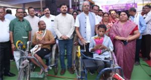  धरसीवां के ग्राम पंचायत जरौद में विशाल जनसमस्या निवारण शिविर