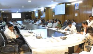 कलेक्टर ने ली साप्ताहिक समय-सीमा की बैठक, विभिन्न माध्यमों से प्राप्त आवेदनों का निराकरण सुनिश्चित करने के दिए निर्देश कलेक्टर ने ली साप्ताहिक समय-सीमा की बैठक, विभिन्न माध्यमों से प्राप्त आवेदनों का निराकरण सुनिश्चित करने के दिए निर्देश