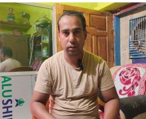 सीएम हेल्पलाइन 1076 ने 24 घंटे में दिलाया न्याय, सेवक राम के परिवार के चेहरे पर लौटी मुस्कान सीएम हेल्पलाइन 1076 ने 24 घंटे में दिलाया न्याय, सेवक राम के परिवार के चेहरे पर लौटी मुस्कान
