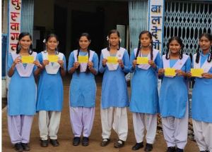 बालोद जिले के 1048 विद्यालयों में 37 हजार से अधिक लोगों ने जल संरक्षण के कार्य में सहभागिता सुनिश्चित की बालोद जिले के 1048 विद्यालयों में 37 हजार से अधिक लोगों ने जल संरक्षण के कार्य में सहभागिता सुनिश्चित की