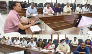 खरीफ फसलों के बीज की वैकल्पित उपलब्धता रखें - संभाग आयुक्त राठौर खरीफ फसलों के बीज की वैकल्पित उपलब्धता रखें - संभाग आयुक्त राठौर