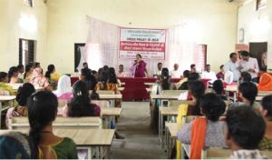 हस्तशिल्प विकास बोर्ड की अध्यक्ष ने 40 शिल्पियों को वितरित किए आधुनिक टूल किट हस्तशिल्प विकास बोर्ड की अध्यक्ष ने 40 शिल्पियों को वितरित किए आधुनिक टूल किट
