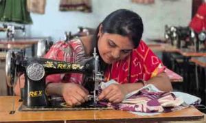  मुख्यमंत्री कौशल विकास योजना से बदली नीलिमा की जिंदगी