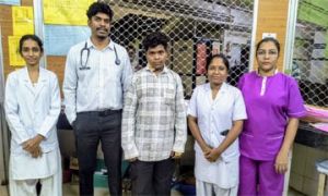 सर्पदंश से मौत के मुंह में पहुँचे 14 वर्षीय बालक नेमीचंद को मिला जीवनदान सर्पदंश से मौत के मुंह में पहुँचे 14 वर्षीय बालक नेमीचंद को मिला जीवनदान