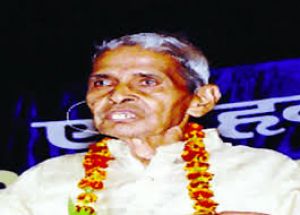 हमारी पीढ़ी के साहित्य-गुरू पंडित स्वराज्य प्रसाद त्रिवेदी