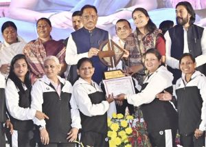 नई उड़ान, नया क्षितिज - छत्तीसगढ़ में महतारियों के सशक्तिकरण की कहानी