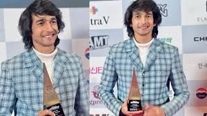 'लव इन वियतनाम' ने सियोल ग्लोबल मूवी अवार्ड्स में दो पुरस्कार जीते 'लव इन वियतनाम' ने सियोल ग्लोबल मूवी अवार्ड्स में दो पुरस्कार जीते