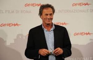 प्रसिद्ध फलस्तीनी अभिनेता और फिल्म निर्माता मोहम्मद बाकरी का 72 वर्ष की आयु में निधन