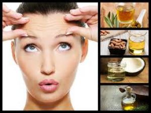   झुर्रियां कम करने के ल&zwj;िए इन तेलों से करें त्वचा की मालिश, जानें इस्&zwj;तेमाल का तरीका