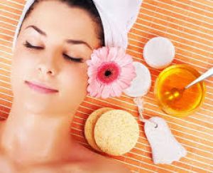 हरतालिका तीज पर चेहरे पर आएगा पार्लर जैसा ग्लो, घर पर इन 4 स्टेप से करें फेशियल