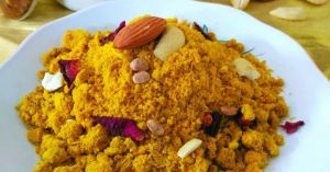 सर्दियों में हल्दी से बनाएं हेल्दी पंजीरी, सेहत को होंगे ढेरों फायदे सर्दियों में हल्दी से बनाएं हेल्दी पंजीरी, सेहत को होंगे ढेरों फायदे