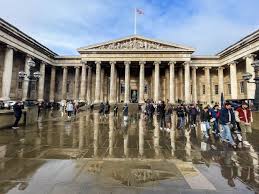 ब्रिटेन का संग्रहालय द्वितीय विश्व युद्ध के दौरान भारतीयों से जुड़ी कहानियों को एकत्र करने में जुटा ब्रिटेन का संग्रहालय द्वितीय विश्व युद्ध के दौरान भारतीयों से जुड़ी कहानियों को एकत्र करने में जुटा