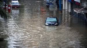 भारी बारिश से 19 लोगों की मौत