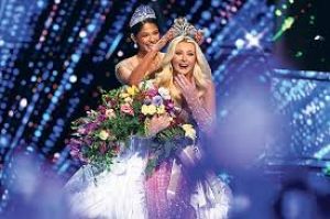 डेनमार्क की विक्टोरिया केजर थेलविग मिस यूनिवर्स चुनी गईं डेनमार्क की विक्टोरिया केजर थेलविग मिस यूनिवर्स चुनी गईं