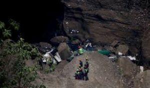 विमान दुर्घटना में मारे गए सभी 67 पीड़ितों के अवशेष मिले