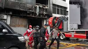 इंडोनेशिया: राजधानी जकार्ता में कार्यालय भवन में आग लगने से कम से कम 22 लोगों की मौत