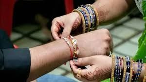 शादी के बाद है पहली रक्षाबंधन तो ऐसे हों तैयार, भाई भी देखकर नजर उतारेगा