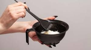  सिर्फ दस रुपये खर्च करके तैयार करें ये हेयर जेल, उलझे हुए बाल हो जाएंगे रेशम जैसे