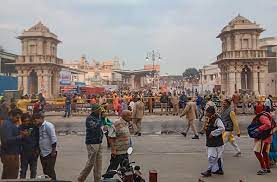 अयोध्या के एक और श्री राम वर्ष 1900 से कर रहे हैं गरीबों की सेवा अयोध्या के एक और श्री राम वर्ष 1900 से कर रहे हैं गरीबों की सेवा