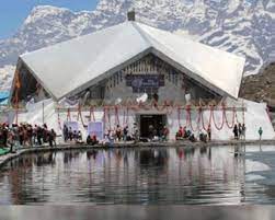 हेमकुंड साहिब 25 मई को श्रद्धालुओं के लिए खुलेगा हेमकुंड साहिब 25 मई को श्रद्धालुओं के लिए खुलेगा