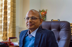 इंजीनियरिंग के मूल सिद्धांतों को एआई से बदला नहीं जा सकता, पाठ्यक्रम में बदलाव नहीं : आईआईटी प्रमुख इंजीनियरिंग के मूल सिद्धांतों को एआई से बदला नहीं जा सकता, पाठ्यक्रम में बदलाव नहीं : आईआईटी प्रमुख