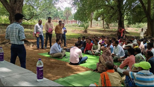 दीवार ढहने से एक ही परिवार के चार सदस्यों की मौत दीवार ढहने से एक ही परिवार के चार सदस्यों की मौत