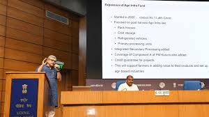केंद्रीय मंत्रिमंडल ने ‘कृषि अवसंरचना कोष’ की केंद्रीय योजना के क्रमिक विस्तार को मंजूरी दी केंद्रीय मंत्रिमंडल ने ‘कृषि अवसंरचना कोष’ की केंद्रीय योजना के क्रमिक विस्तार को मंजूरी दी